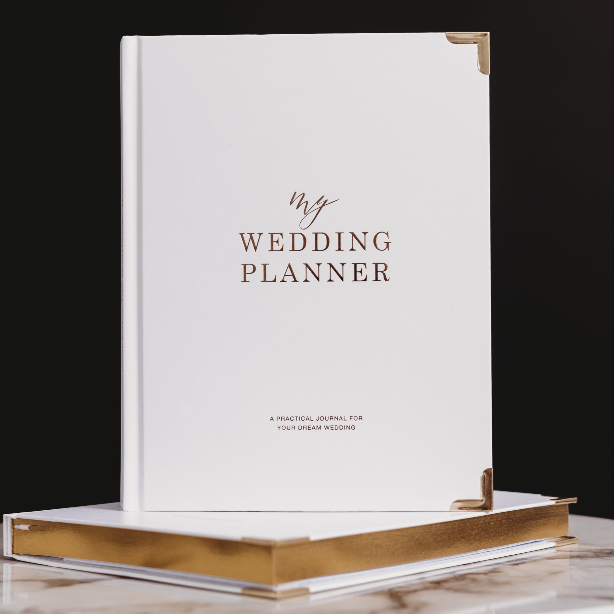 REAL WEDDING: Rustic Boho Ceremony in East Tennessee #GildedGownBride  #TennesseeWedding | The Gilded Gown, image size:2400x2400